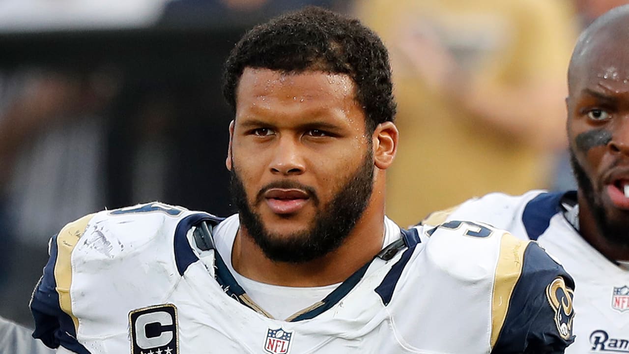 Aaron-Donald-170909-sl.jpg