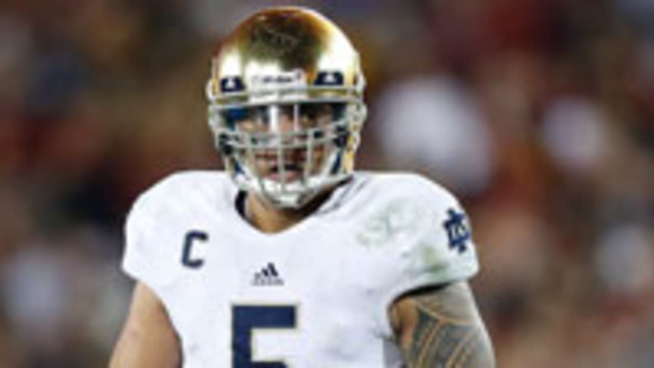 Manti-Teo-130222-Spot.jpg