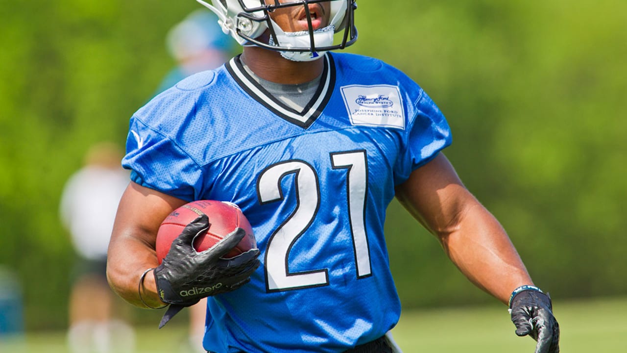 Detroit Lions sign rookie RB Ameer Abdullah