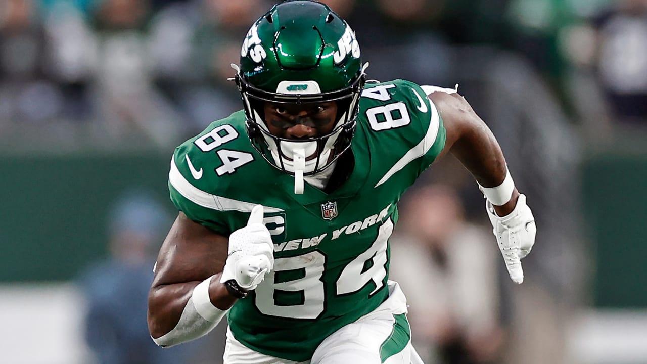 Jets WR Corey Davis 'stepping away' from football