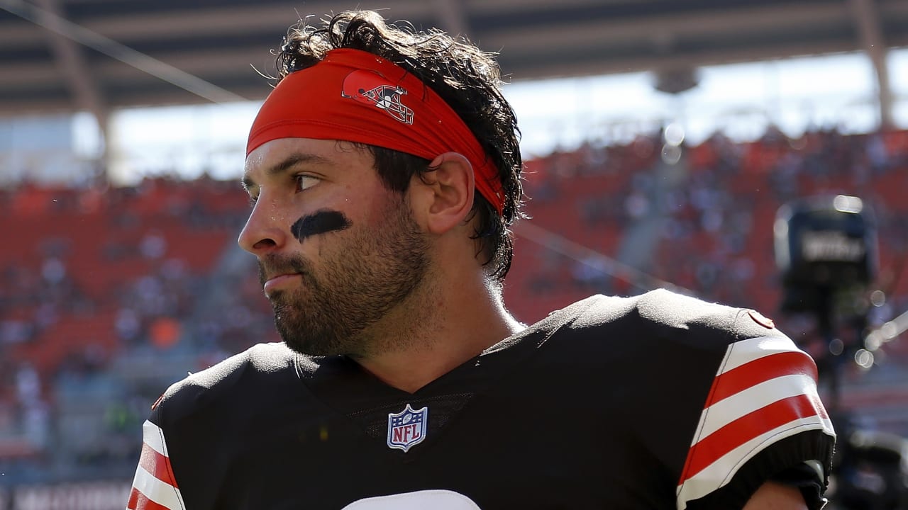 Cleveland Browns quarterback Baker Mayfield reacts during an NFL football  game against the New York Jets, Thursday, Sept. 20, 2018, in Cleveland. The  Browns won 21-17. (AP Photo/David Richard Stock Photo - Alamy