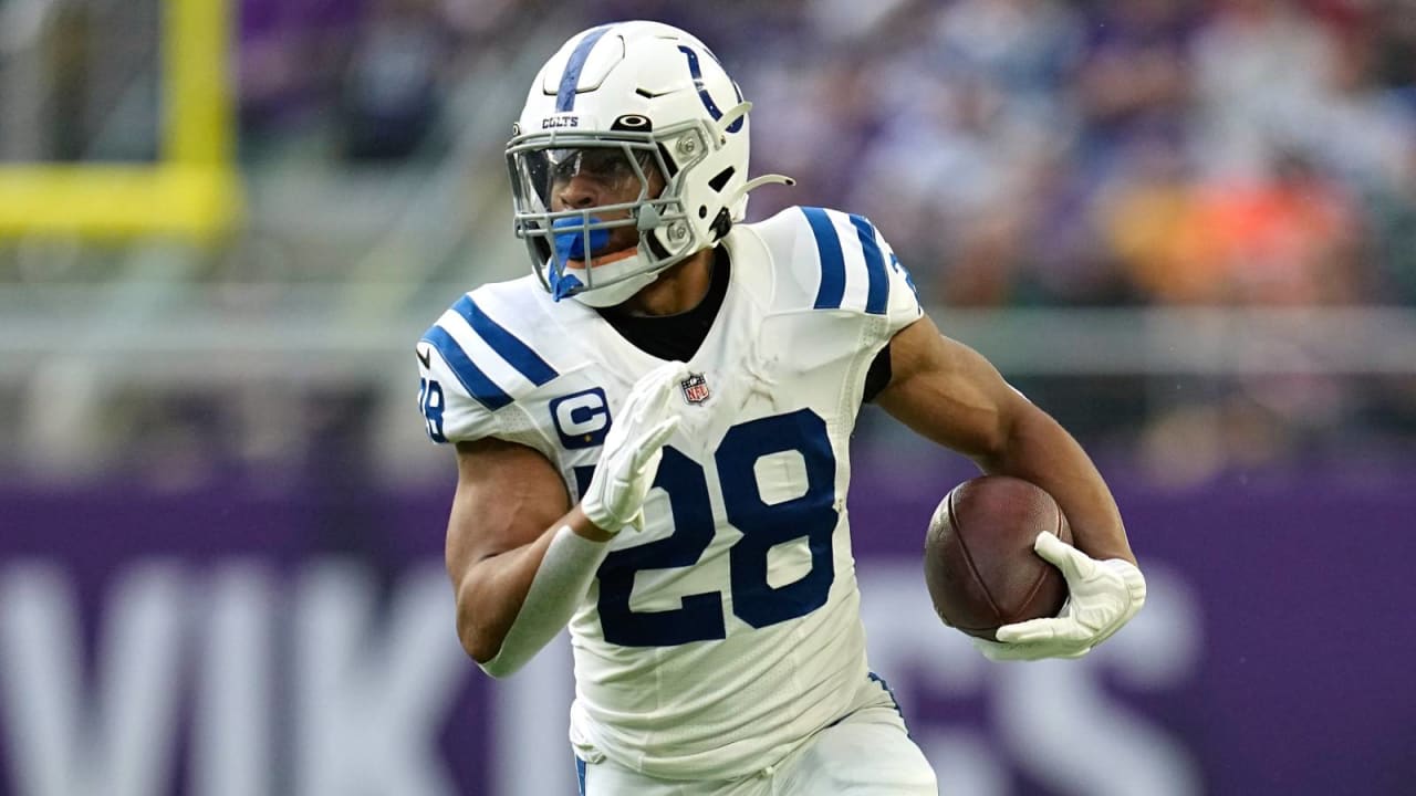 Colts give Jonathan Taylor permission to seek out trade, source says