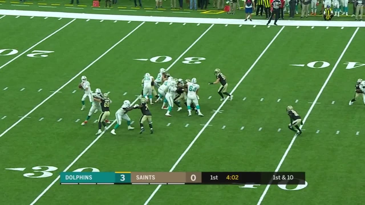 Brice Butler lays out for full-extension diving catch