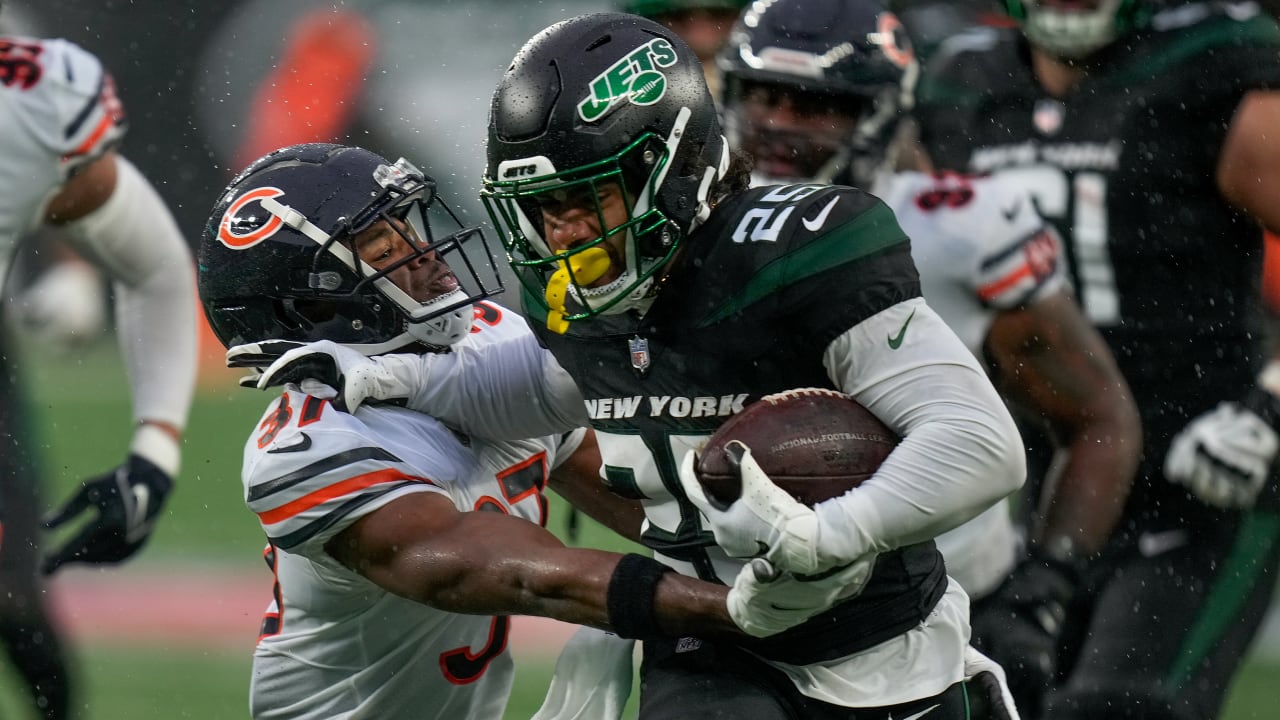 Can't-Miss Play: New York Jets running back Ty Johnson evades