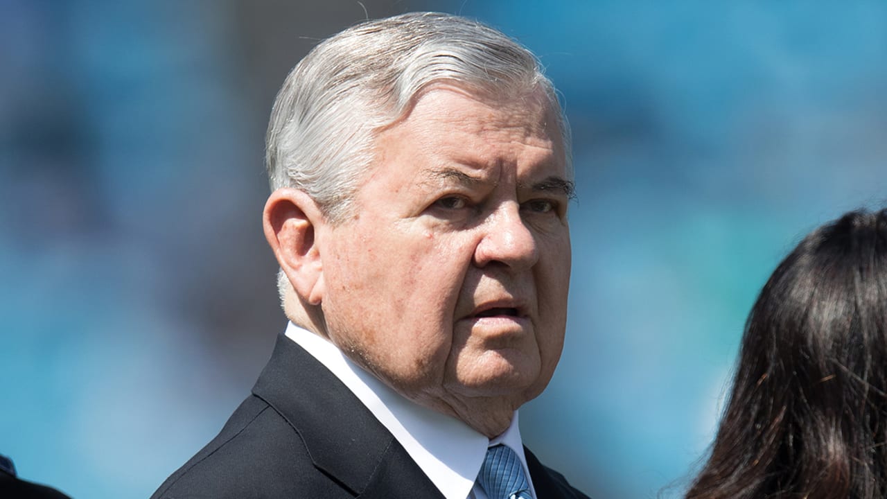 Jerry Richardson-171217-sl.jpg