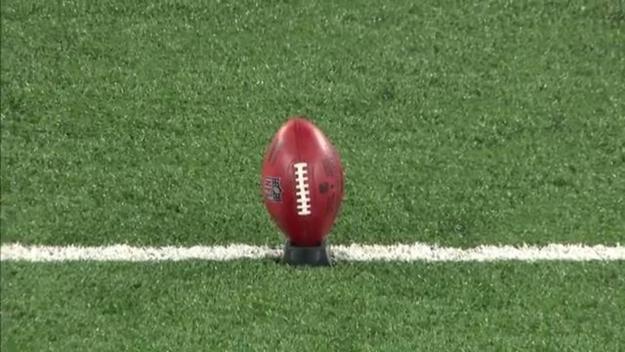 Kicker tackle! Philadelphia Eagles kicker Arryn Siposs wraps up return