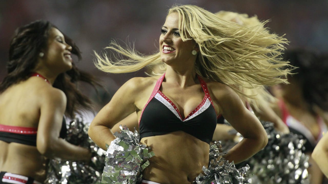 2012 NFL Cheerleaders: Best of Week 4