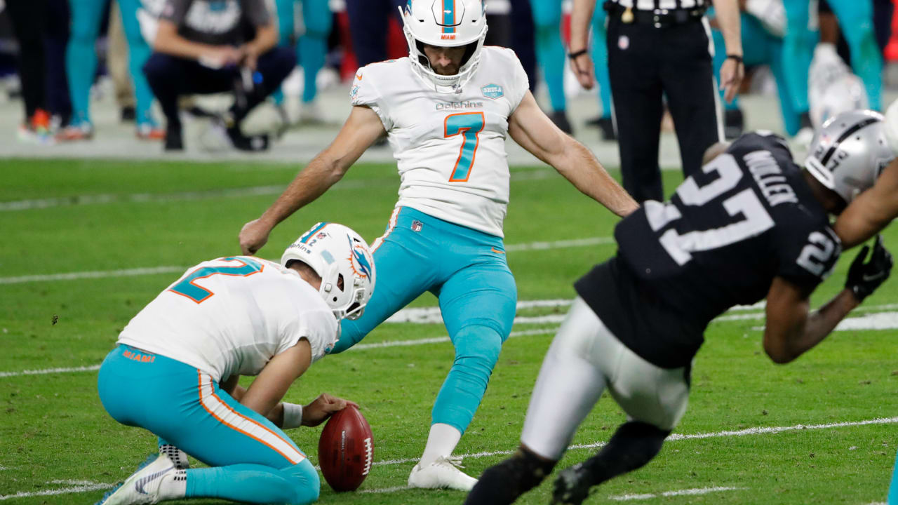 Miami Dolphins kicker Jason Sanders has ICE in his veins for a 44yard