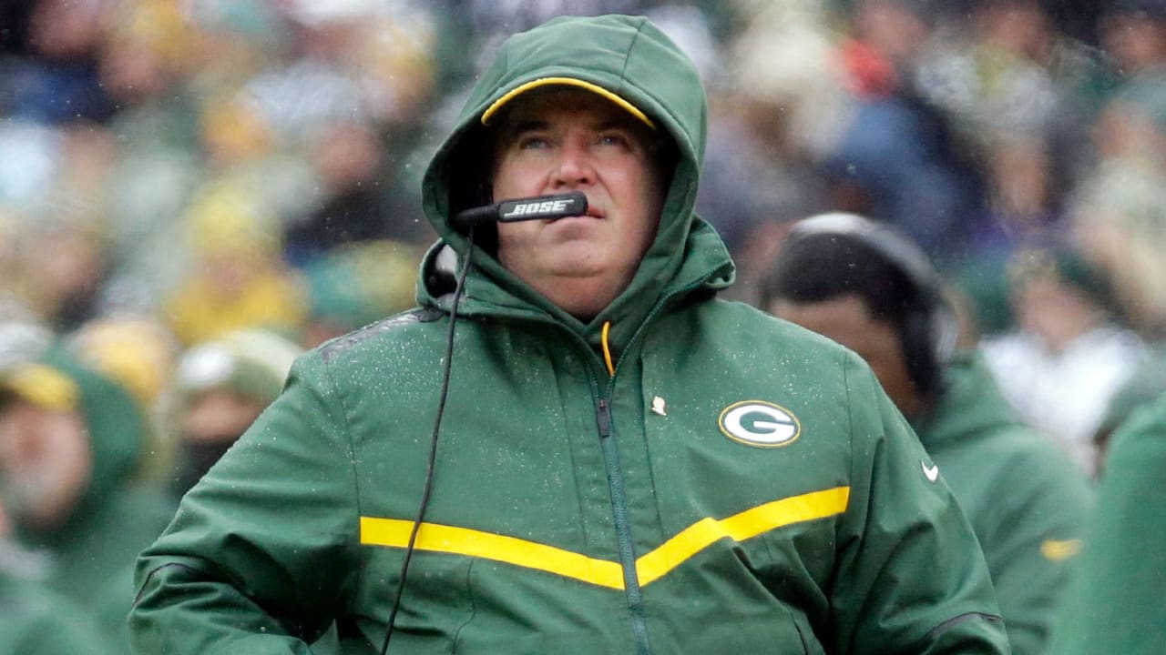 Mike McCarthy laughs, wells up about return to Green Bay: 'This is
