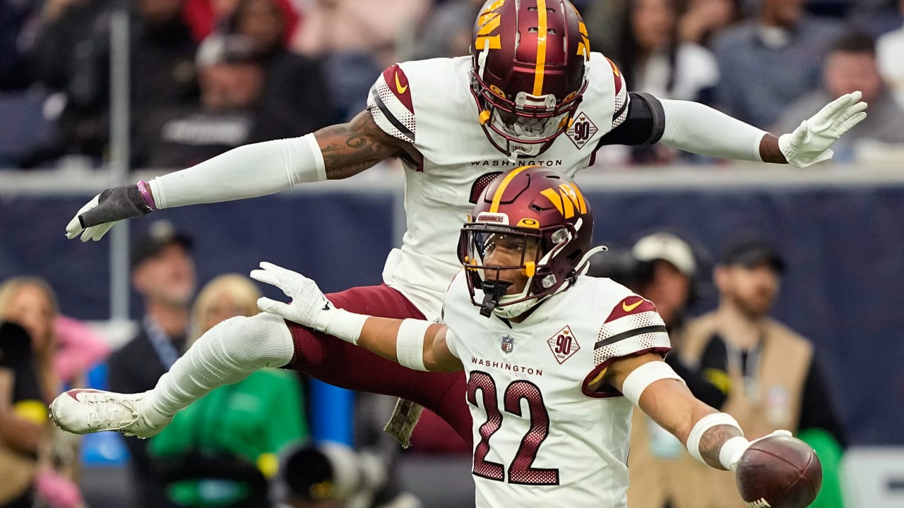 Darrick Forrest makes acrobatic interception in Washington's win