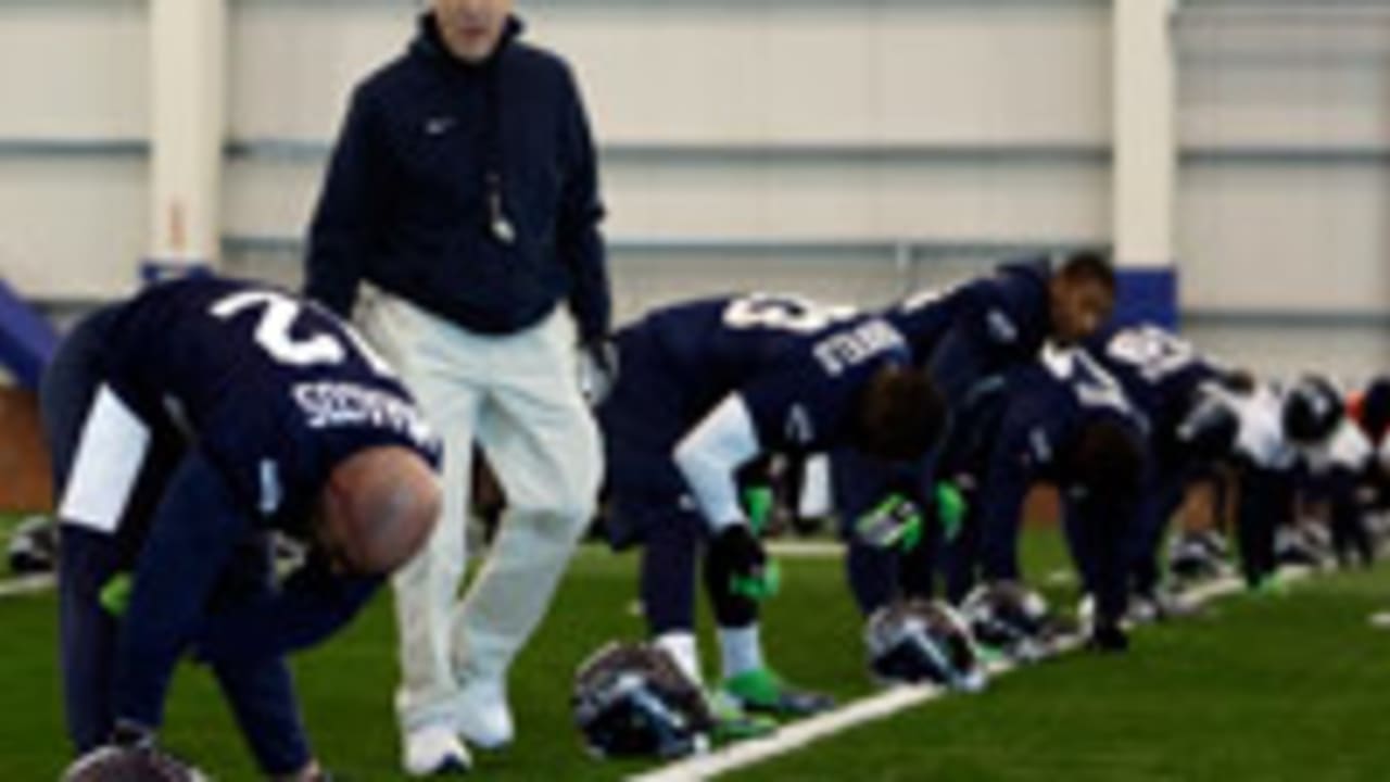 Pete-Carroll-2-1-14-SL.jpg