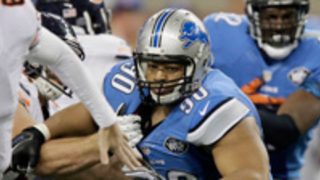 Ndamukong-Suh-150302-Sl.jpg