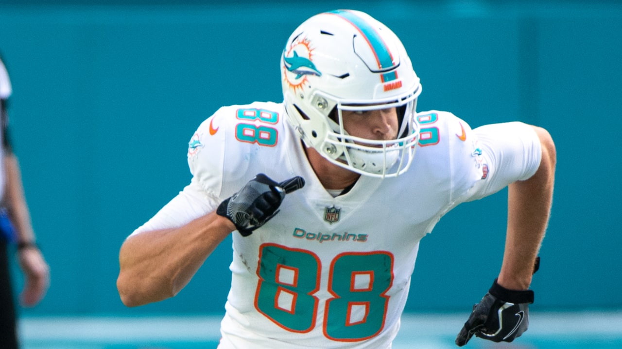 __Mike Gesicki___