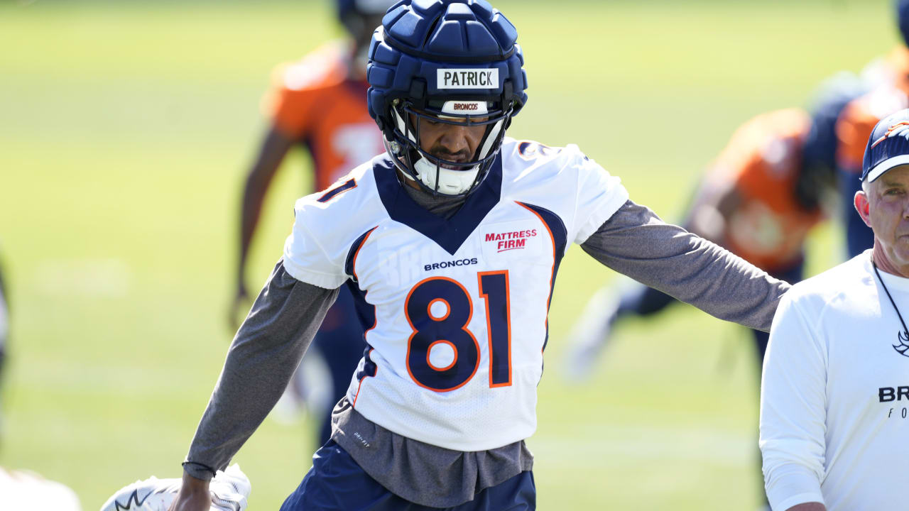 Broncos agree to three-year extension with wideout Tim Patrick