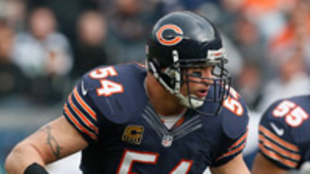 brian-urlacher-130223-spot.jpg