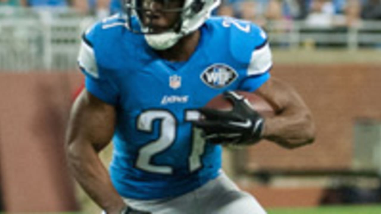 After losing Frank Gore, 49ers sign running back Reggie Bush