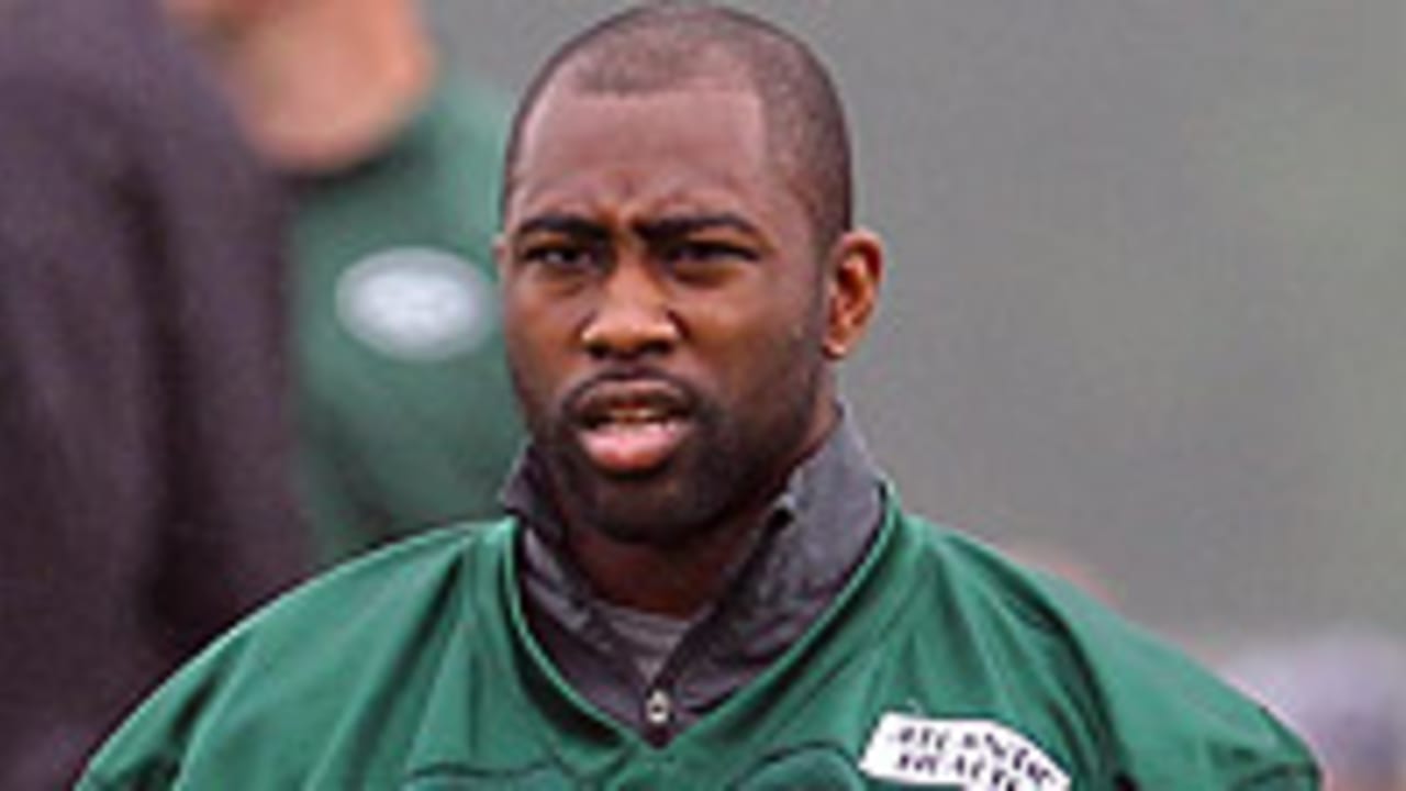 darrelle-revis-120613-spot.jpg