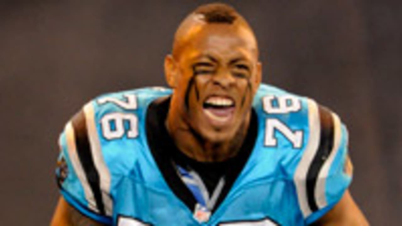 Panthers player: I hope we don't play Greg Hardy and that he doesn