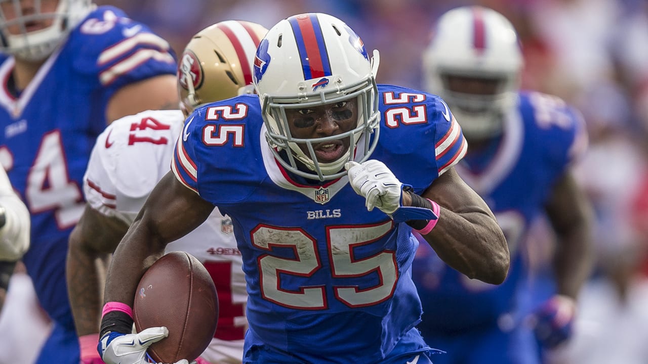 lesean-mccoy-161019-spot.jpg