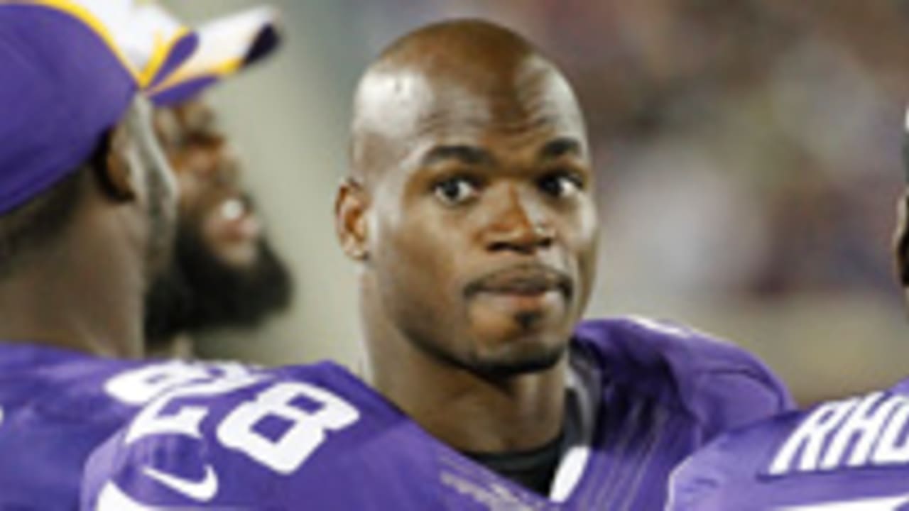 Adrian Peterson rejoins Minnesota Vikings - ESPN