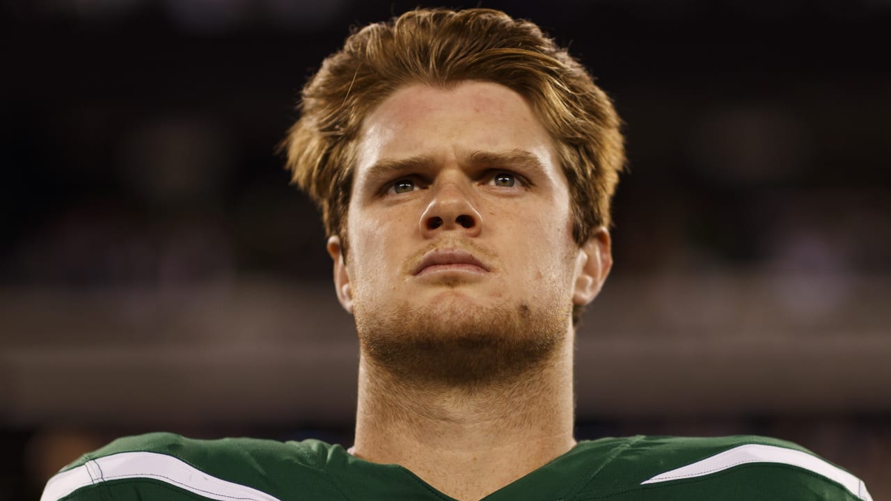 Panthers QB Sam Darnold focused on doing job, not on expectations in new  home