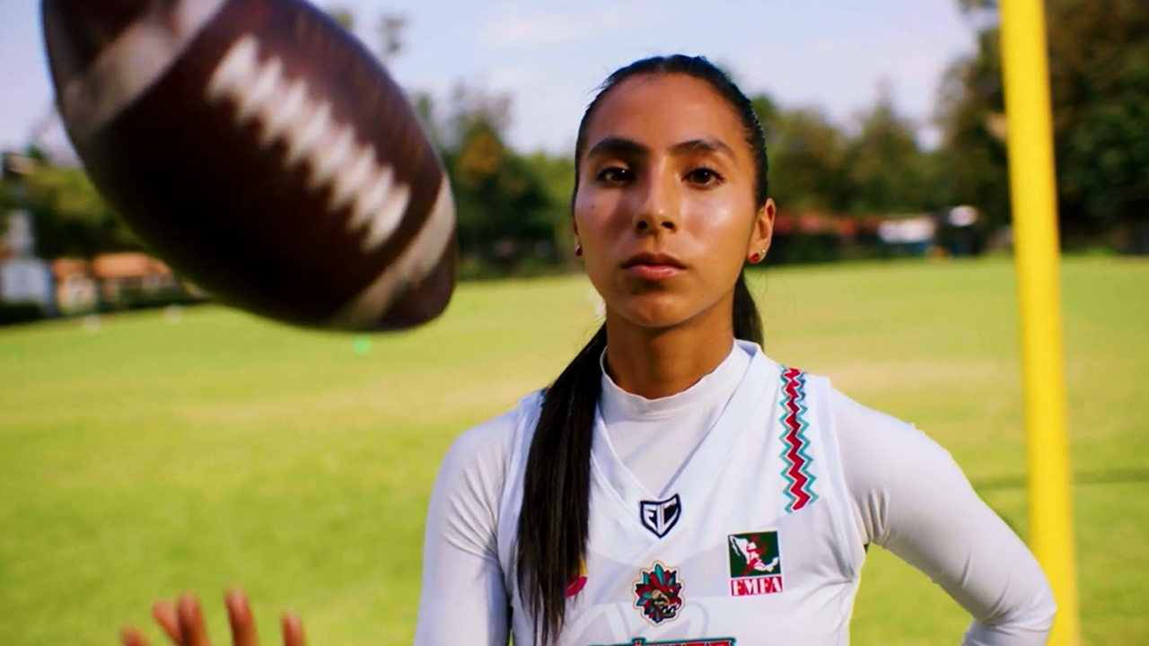 Team Mexico flag football player Diana Flores shares what it means to win a  gold medal for Team Mexico