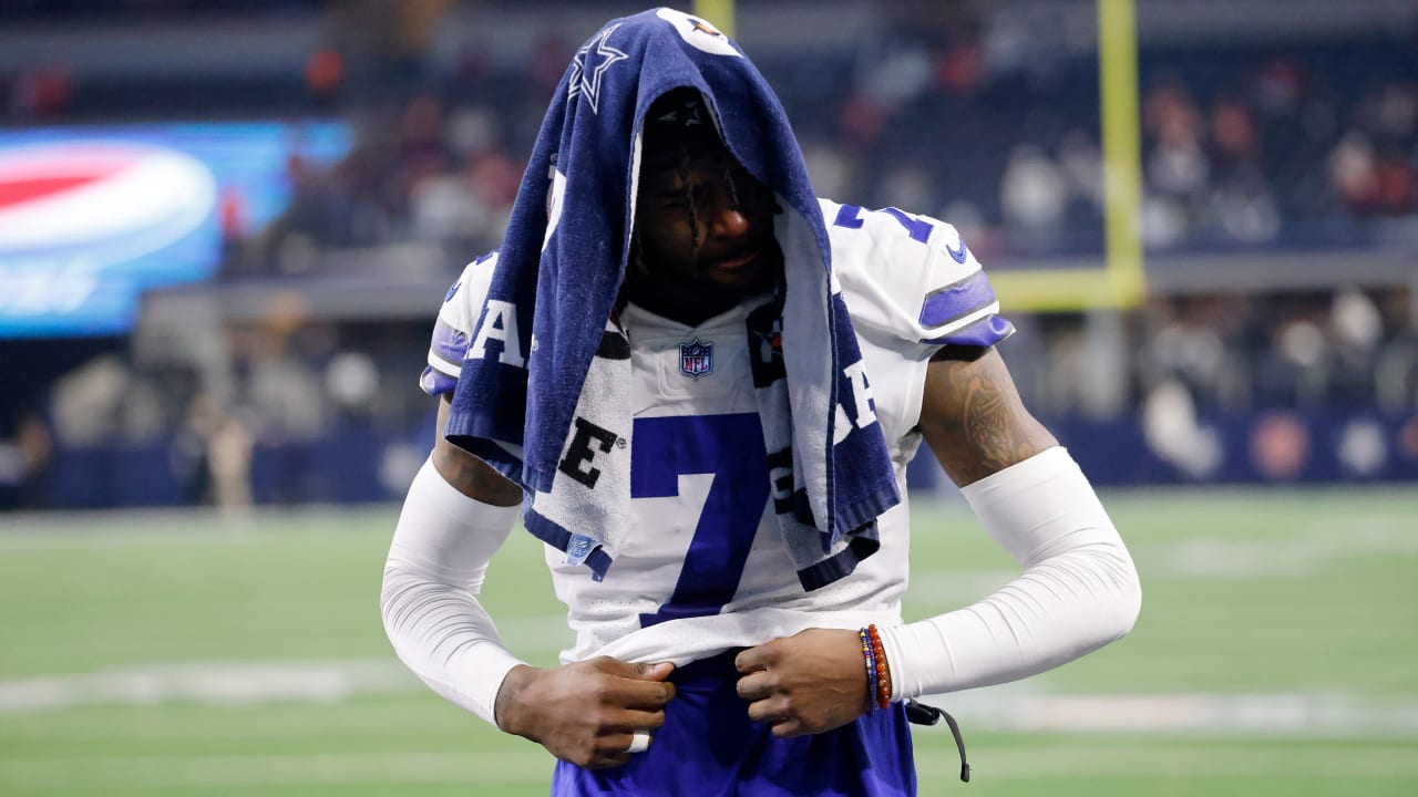 Troy Aikman doesn't give Giants much of a chance against 'explosive' Cowboys