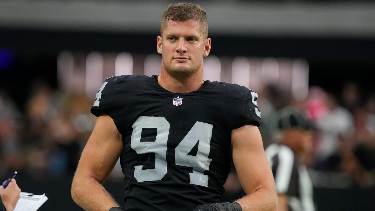 Raiders' Carl Nassib has NFL's top-selling jersey after coming out, per  report