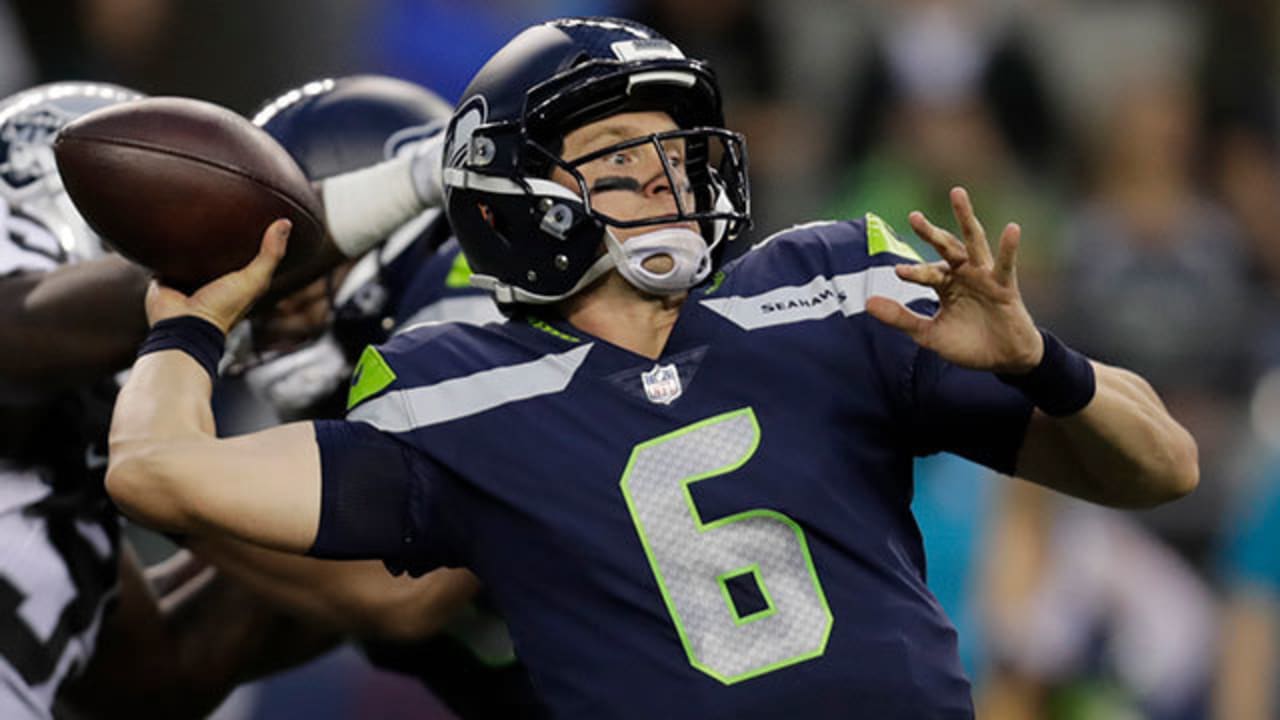 Davis drops DIME to Stringfellow for 81-yard TD