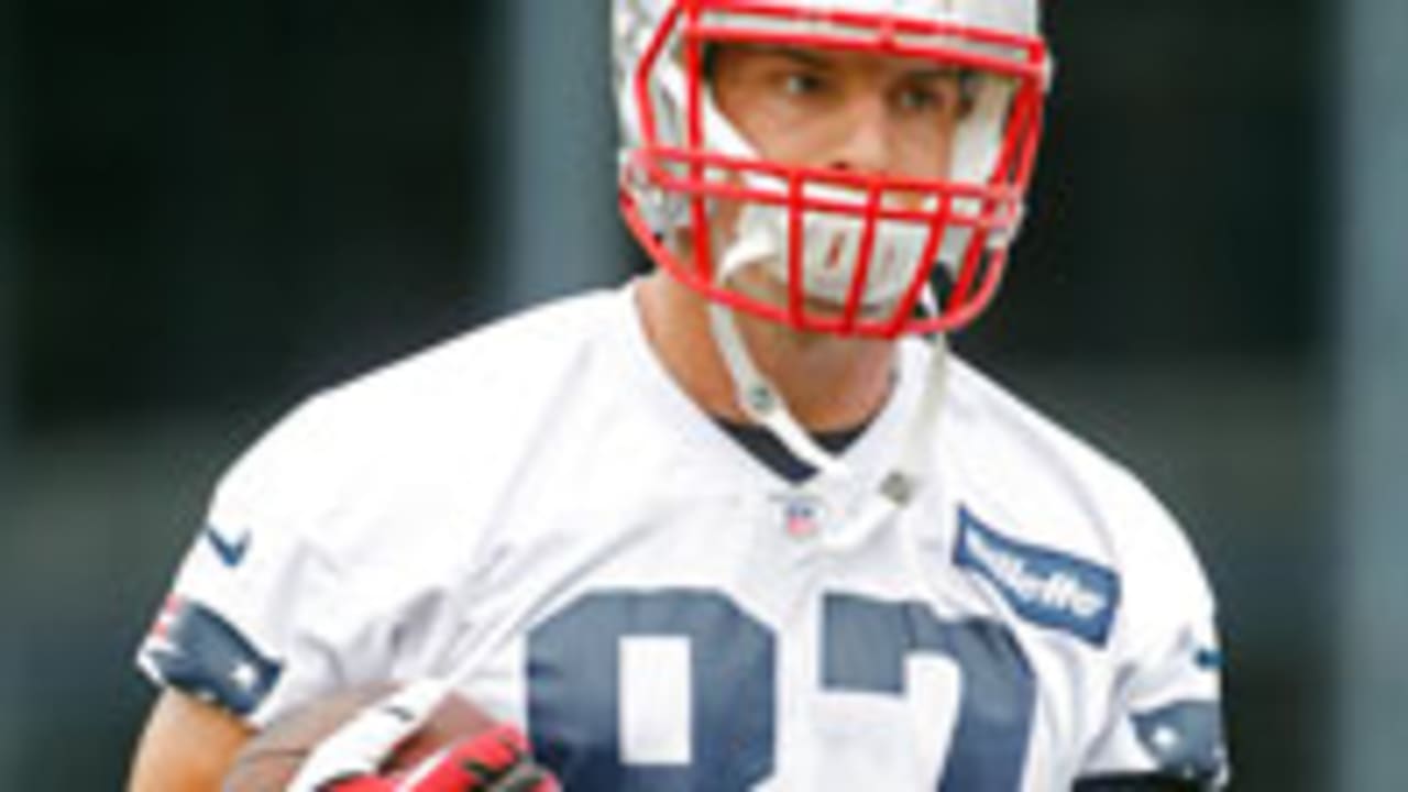 Rob-Gronkowski-sl-090314.jpg