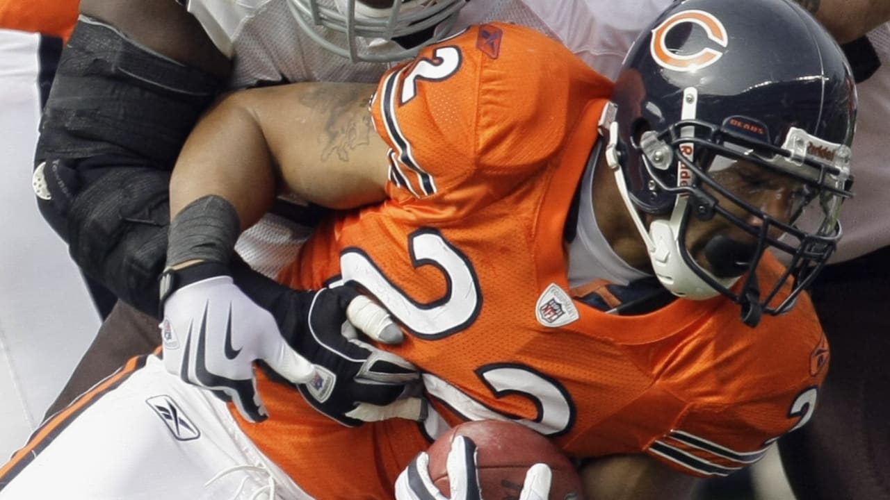 Chicago Bears running backs Matt Forte (22), Garrett Wolfe (25