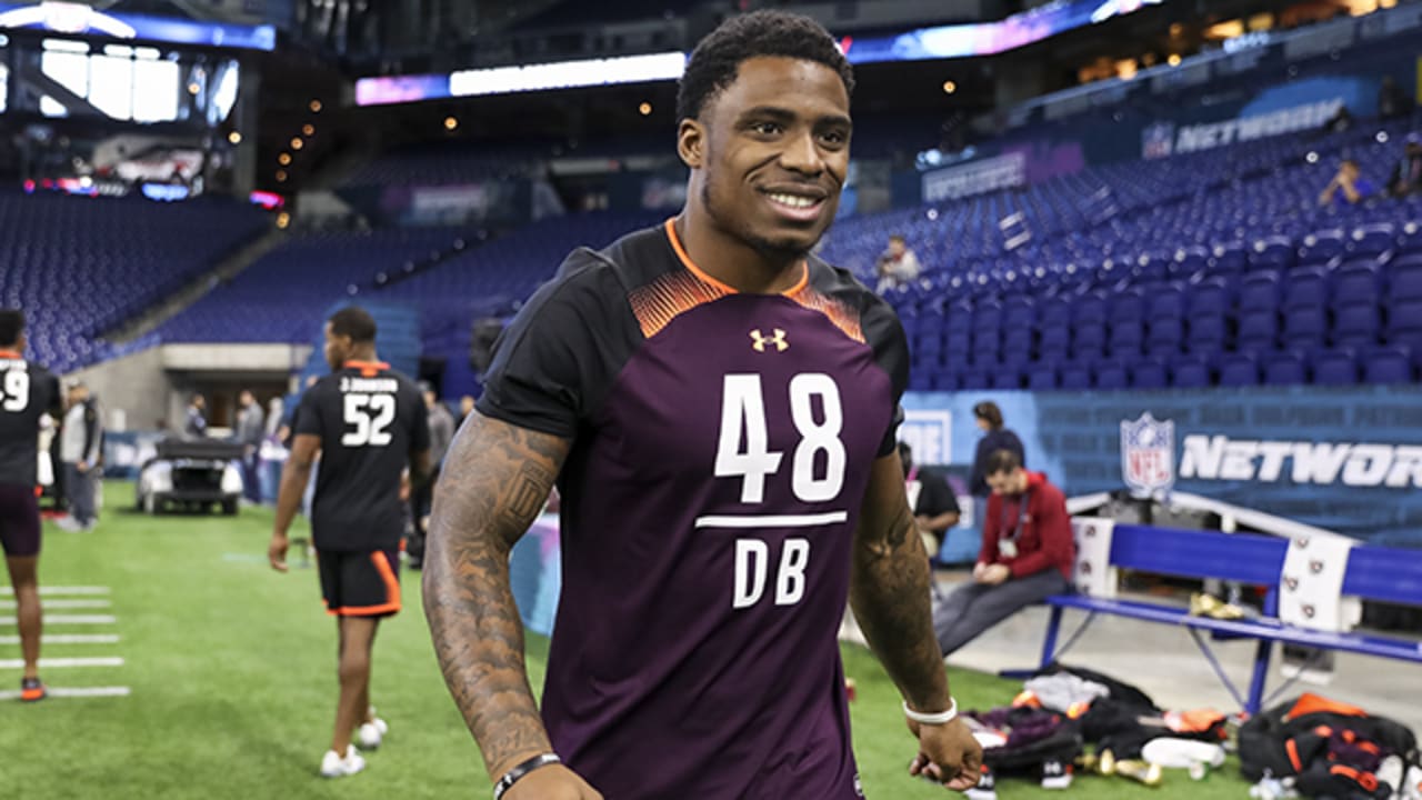 Chauncey Gardner-Johnson runs an official 4.48 40-yard dash at 2019 combine