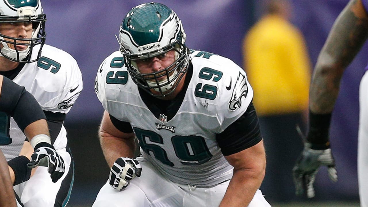 Evan Mathis released by Philadelphia Eagles