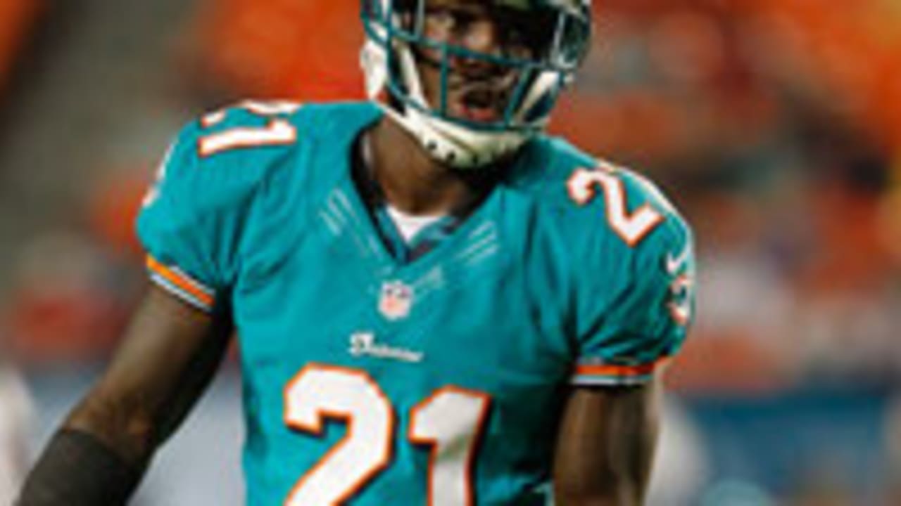 vontae-davis-120828-spot.jpg