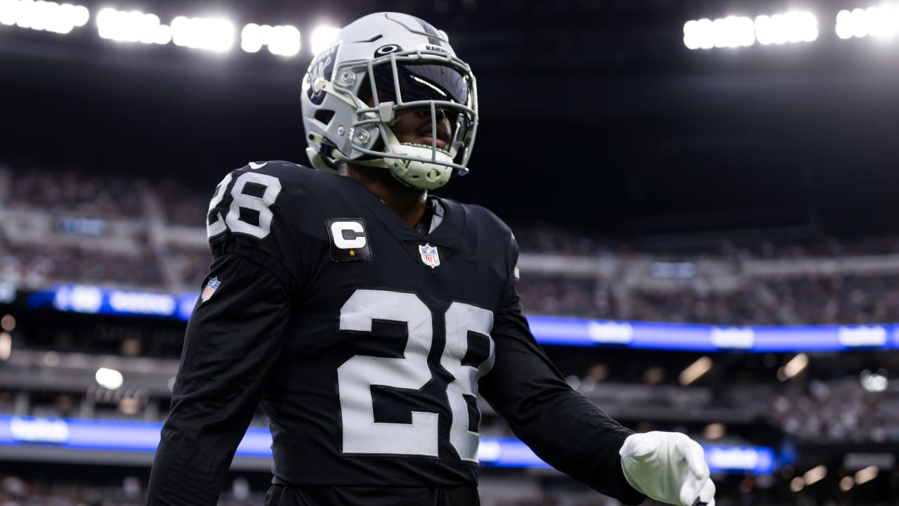 Raiders RB Josh Jacobs (toe/ankle) won't play Sunday vs. Steelers