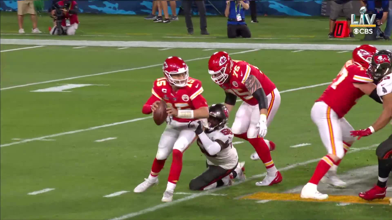 Omaha's Shaq Barrett sacks Mahomes twice, Buccaneers win Super Bowl 31-9