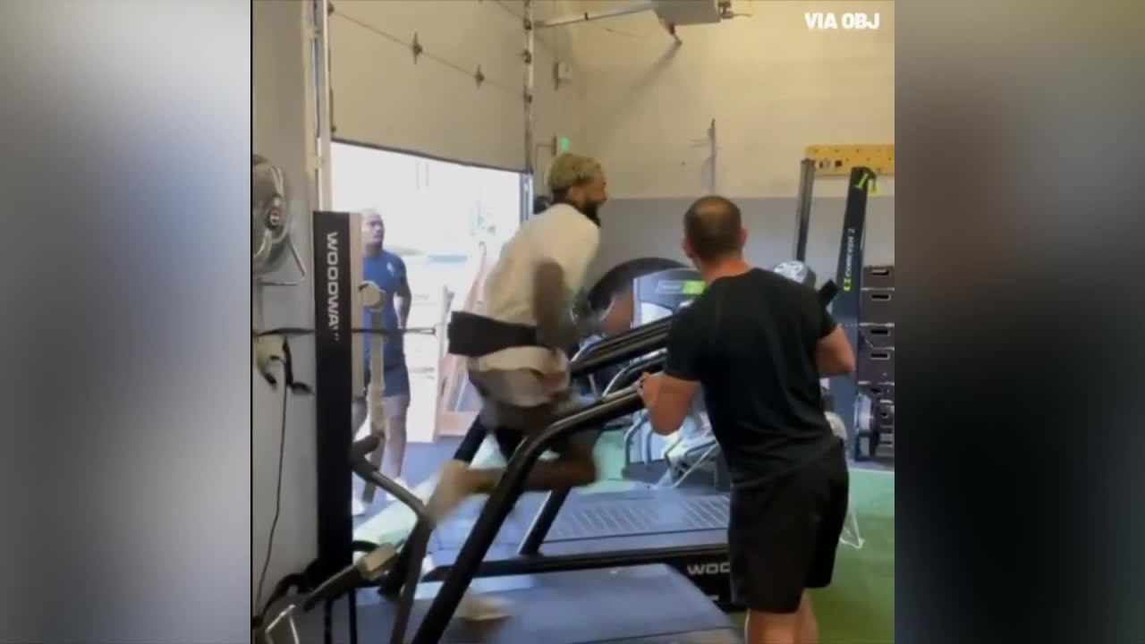 Cleveland Browns wide receiver Odell Beckham Jr. hits the treadmill