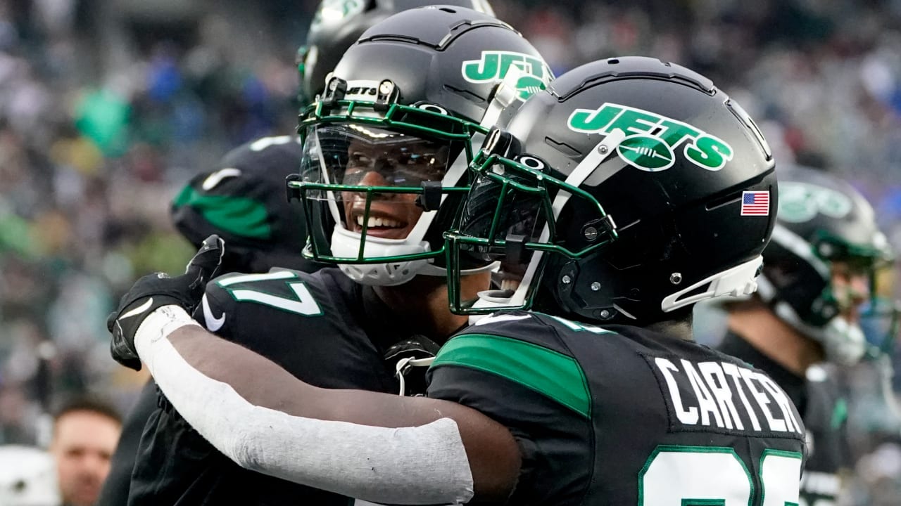 Garrett Wilson crazy TD catch ties NY Jets game vs. Bills