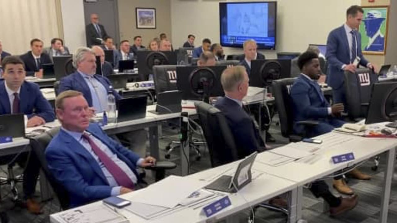 Take a look inside the New York Giants' draft room