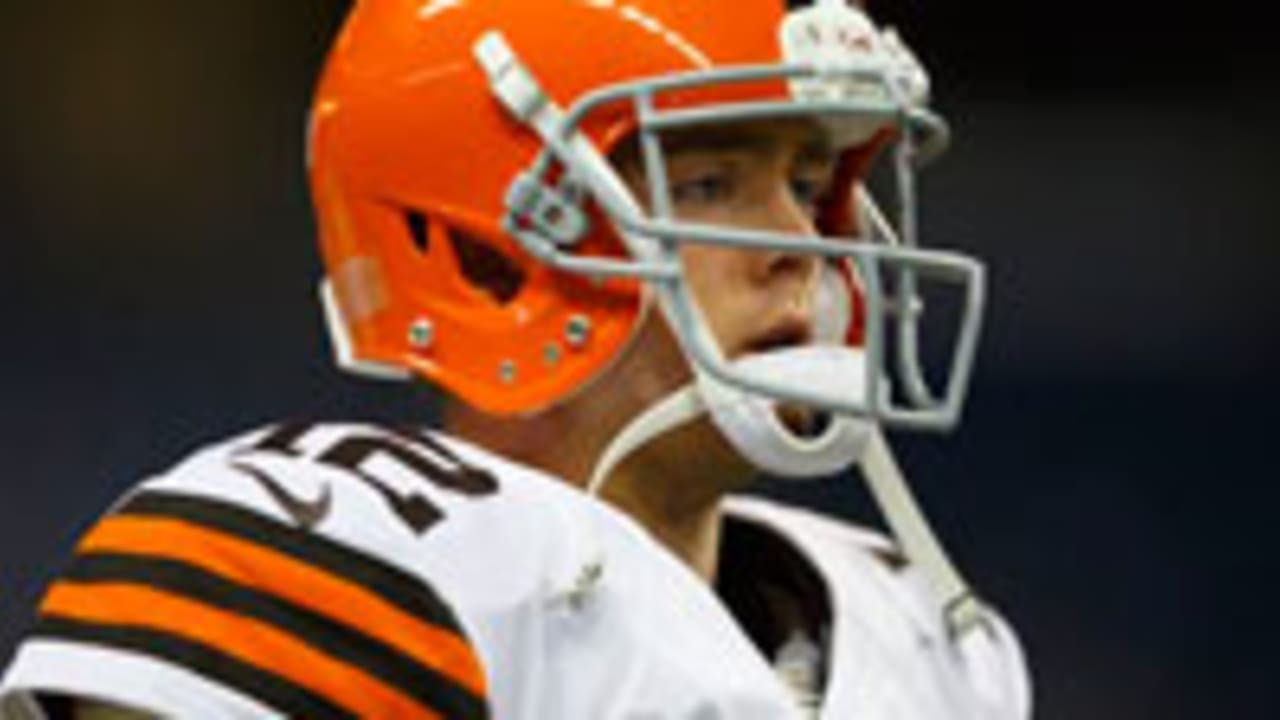 Browns to trade QB Colt McCoy after taking Brandon Weeden in 2012