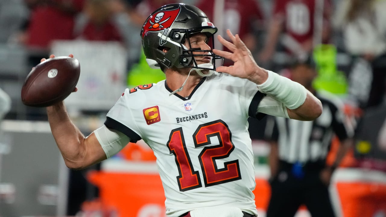 NFL Network's Sara Walsh Bucs have 07 record when opponents score