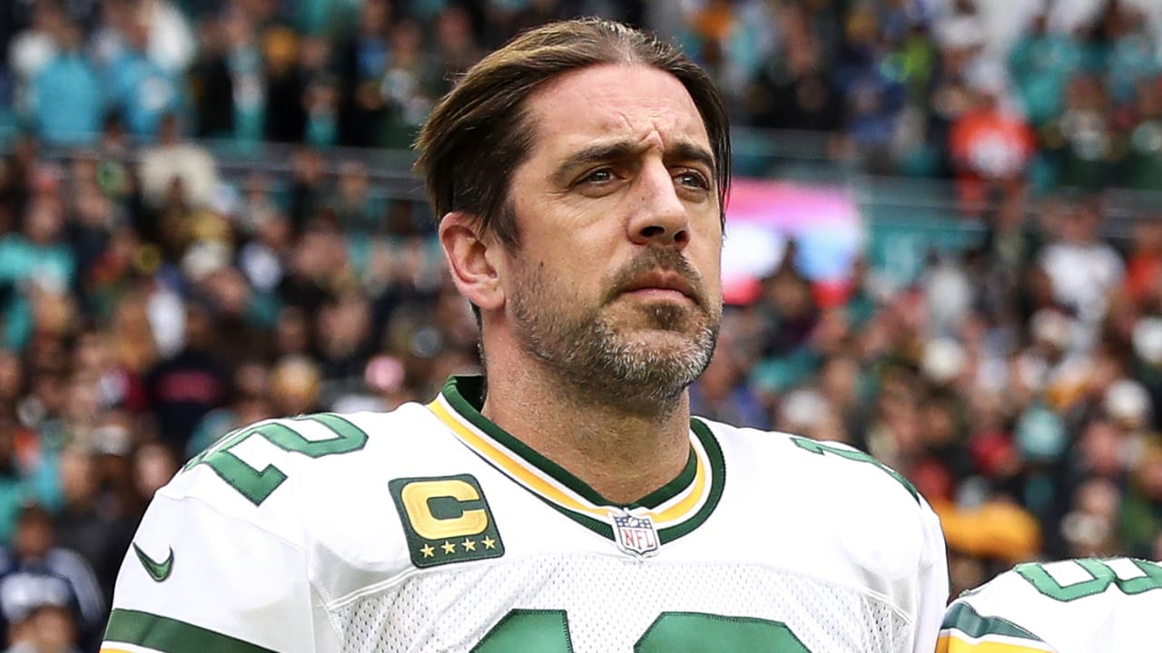 Aaron Rodgers plans to play for Jets in 2023, awaits Packers' move