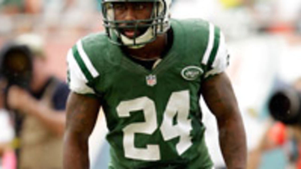 darrelle-revis-130415-spot.jpg