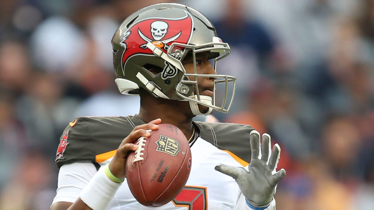 Jameis-Winston-180930-sl.jpg