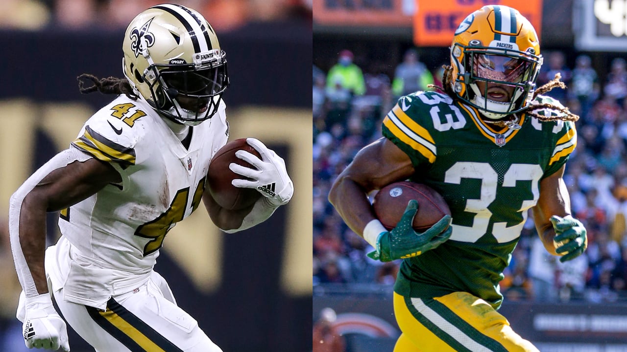 Top 10 NFL Running Backs Entering the 2021-2022 Season 