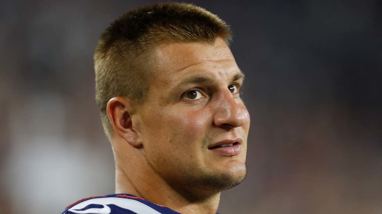 New England Patriots tight end Rob Gronkowski signs revised deal, NFL News