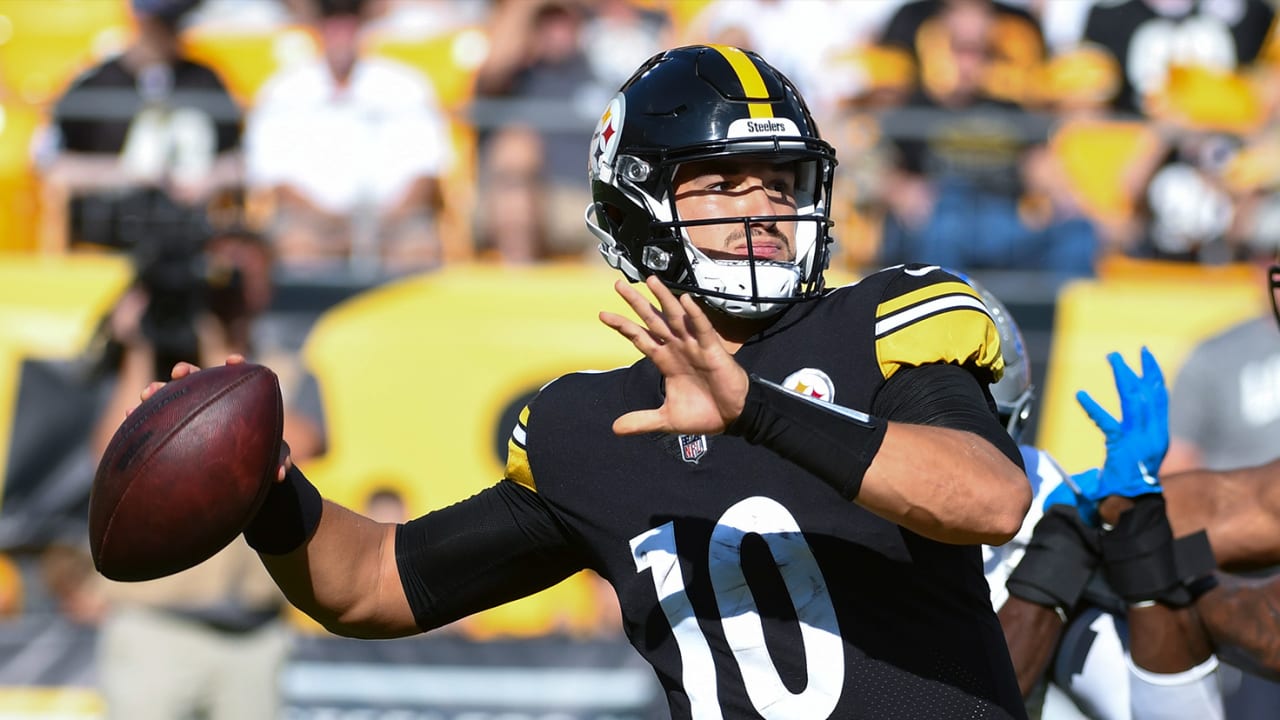 Mitch Trubisky voted a Pittsburgh Steelers captain, listed as