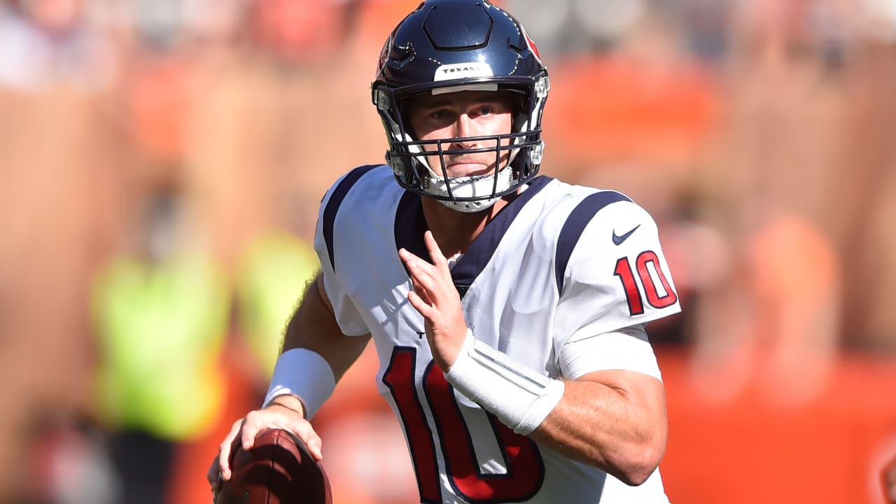 NFL Network's Tom Pelissero: Texans rookie quarterback Davis Mills