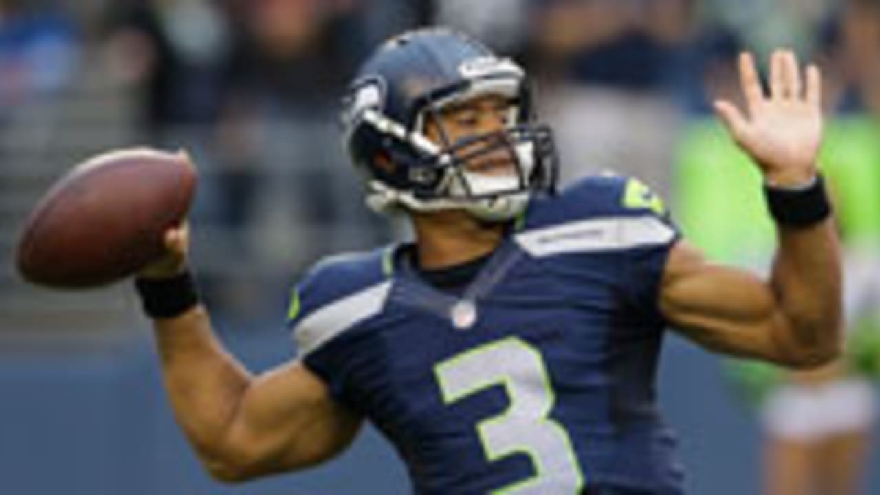 russell-wilson-spot_130830.jpg