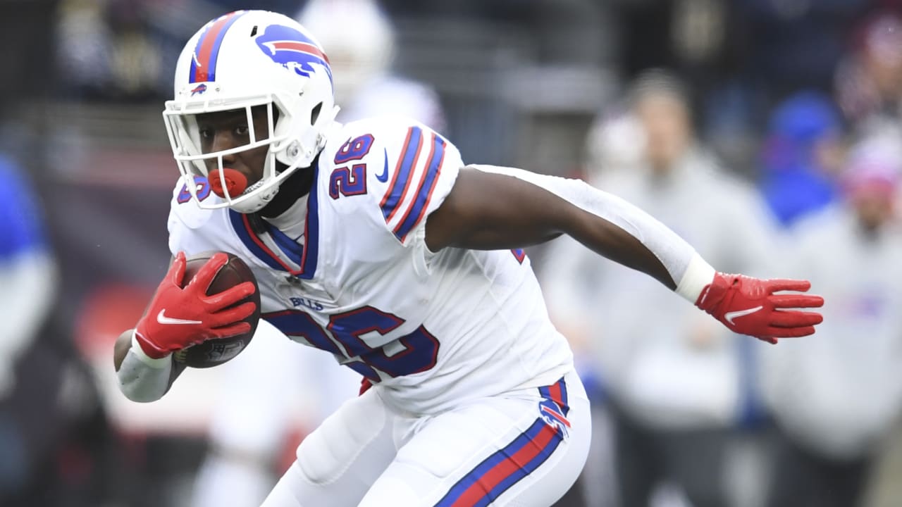 Buffalo Bills running back Devin Singletary (26) runs with the ball during  the first half of an NFL football game against the Pittsburgh Steelers in  Orchard Park, N.Y., Sunday, Oct. 9, 2022. (